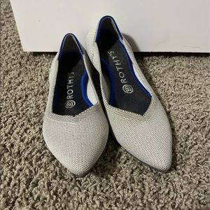 ✨retired Rothy’s flax birdseed pointe toe flats✨